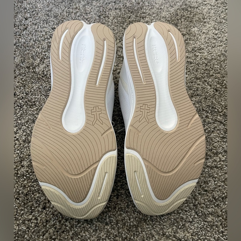 Women’s KURU Atom 2 Athletic Shoes Bright White/ Sand Size 10.5 Medium - Picture 7 of 9
